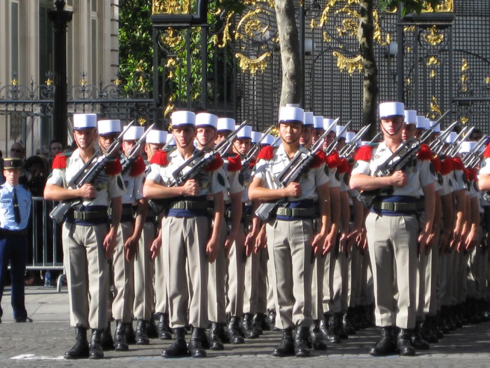 Franța Armata
